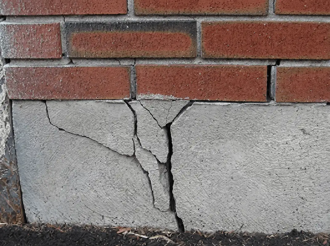 Concrete foundation with serious structural damage in Norfolk, VA